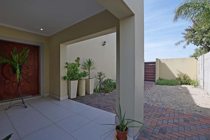 5 Bedroom Property for Sale in Parklands Western Cape